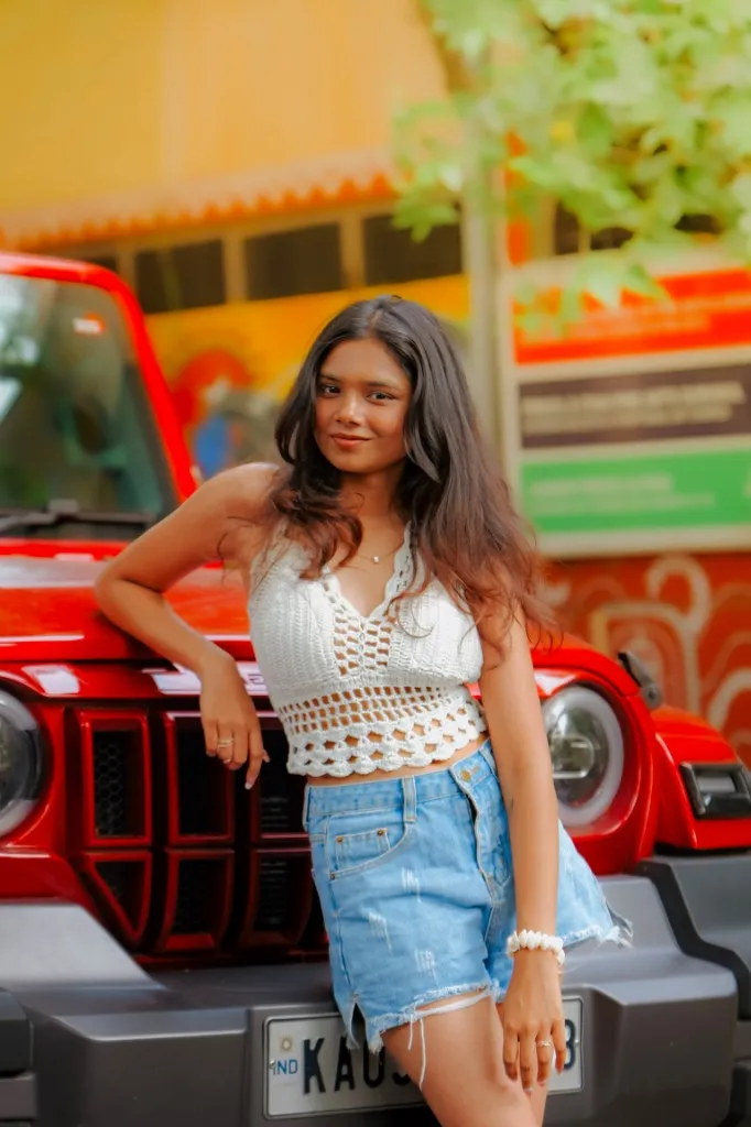 Red Jeep Adventure - Scene 2